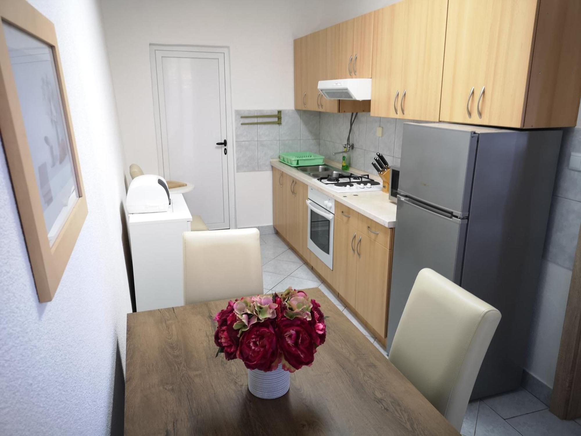 Apartmani Anda Zivogosce Luaran gambar